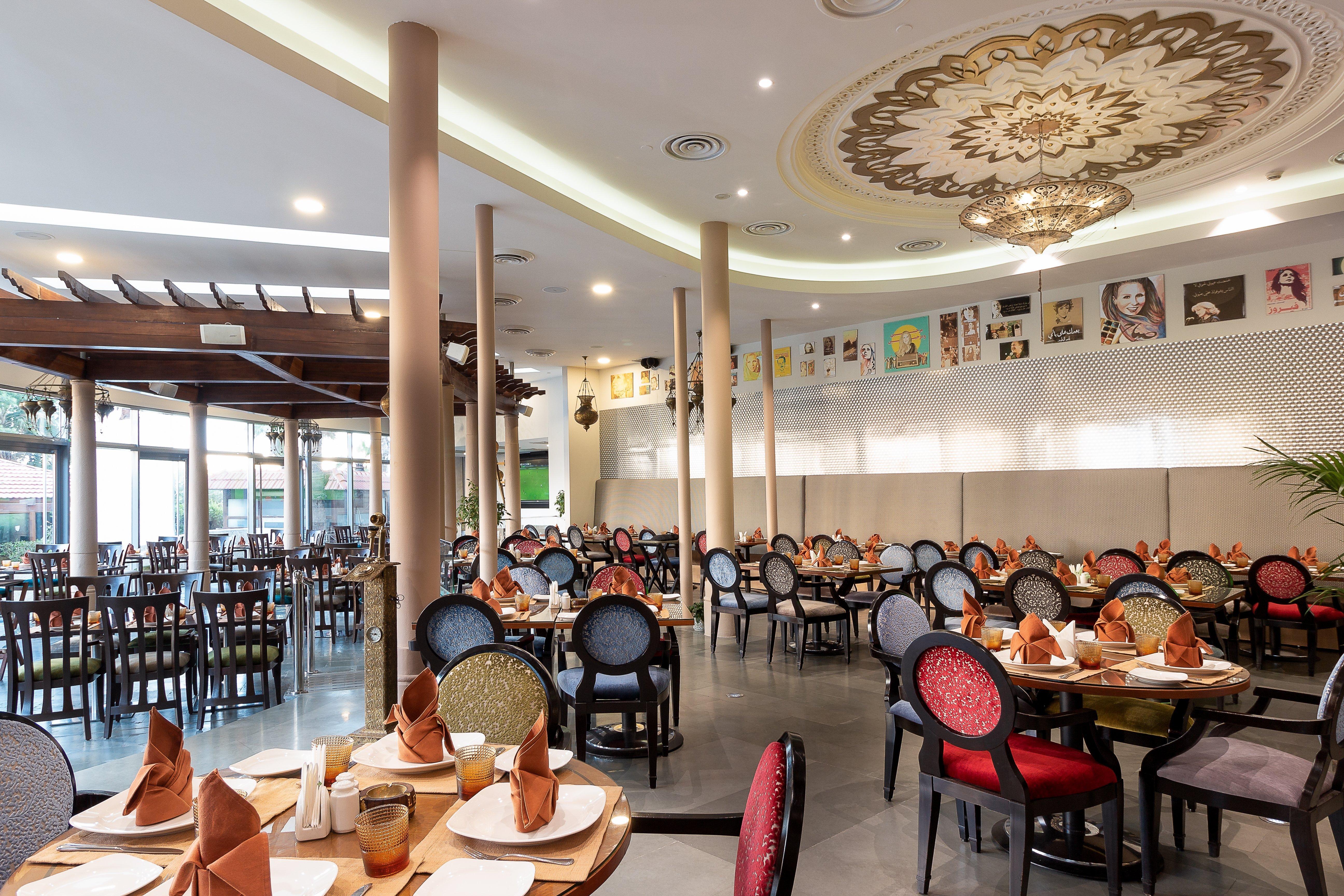 Holiday Inn - Suites Kuwait Salmiya By Ihg Kuwait City Exterior photo